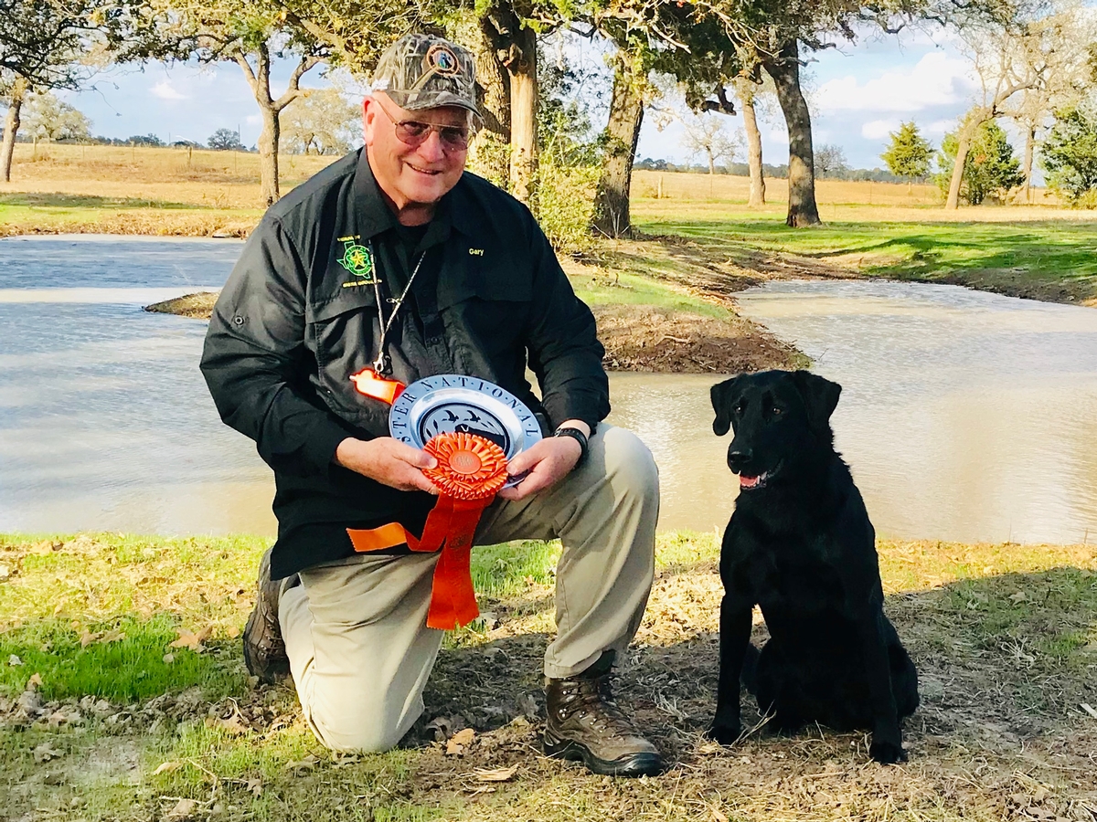 Gary Witherspoon and Major MN retriever 